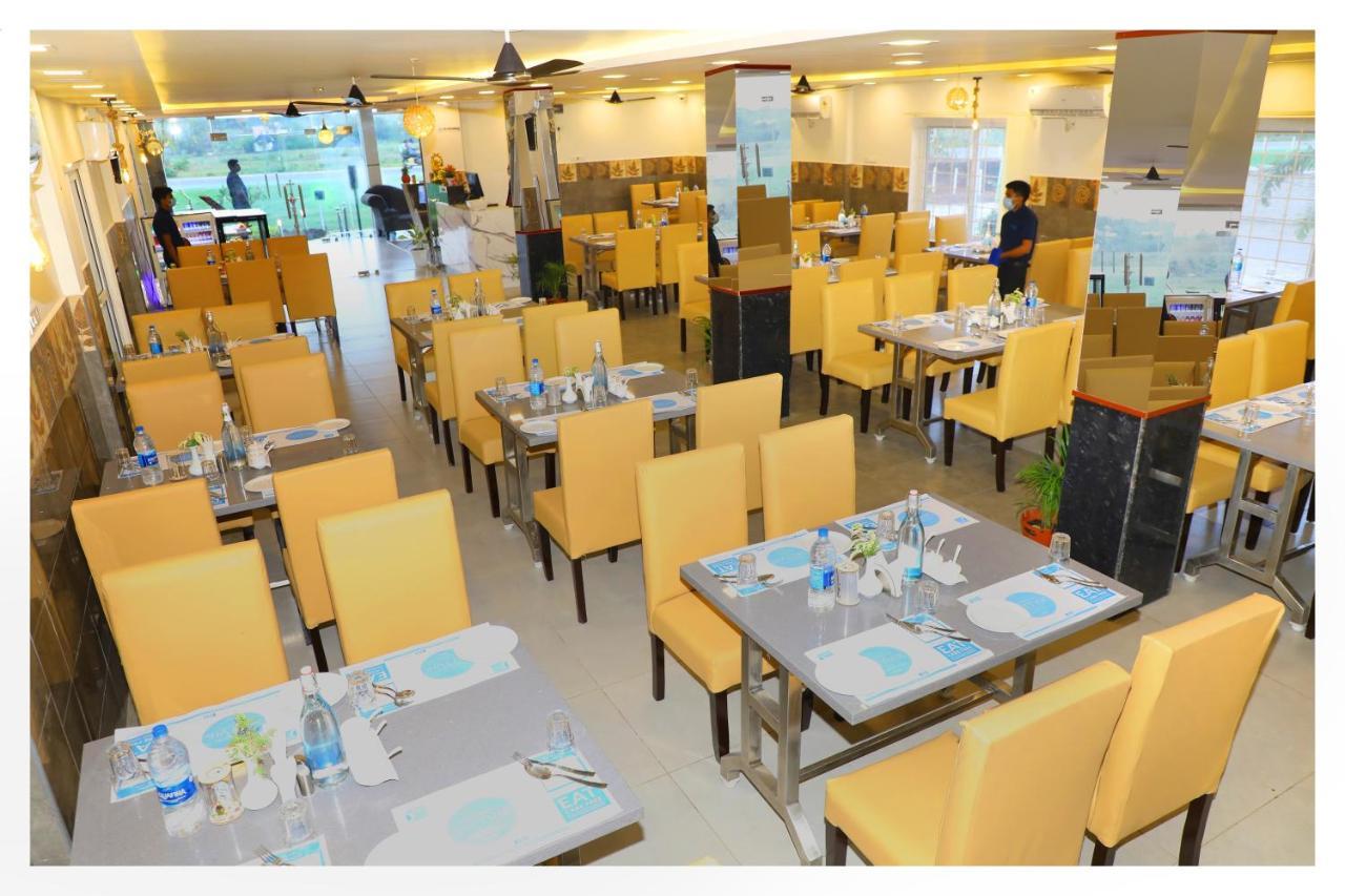 Clarks Inn Express ,Sirkazhi Bagian luar foto