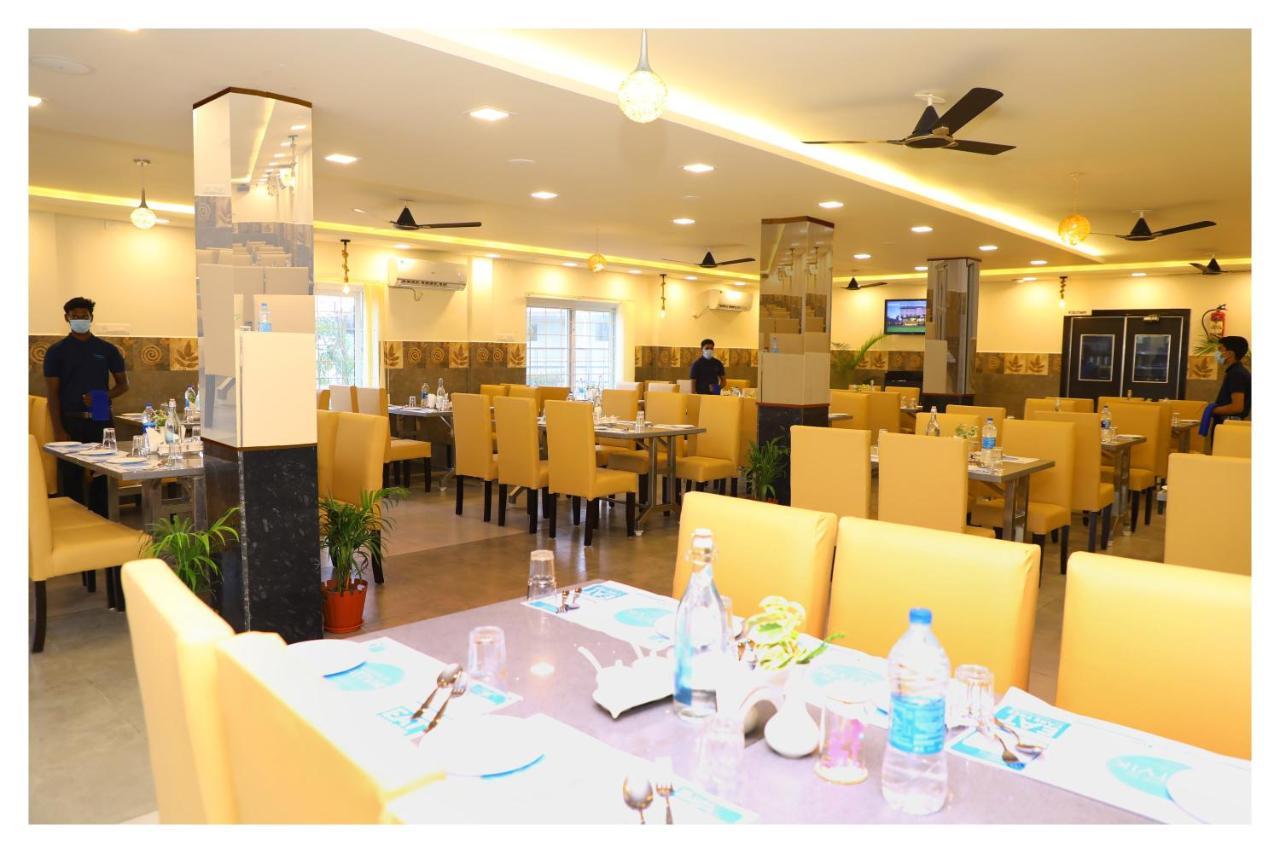 Clarks Inn Express ,Sirkazhi Bagian luar foto