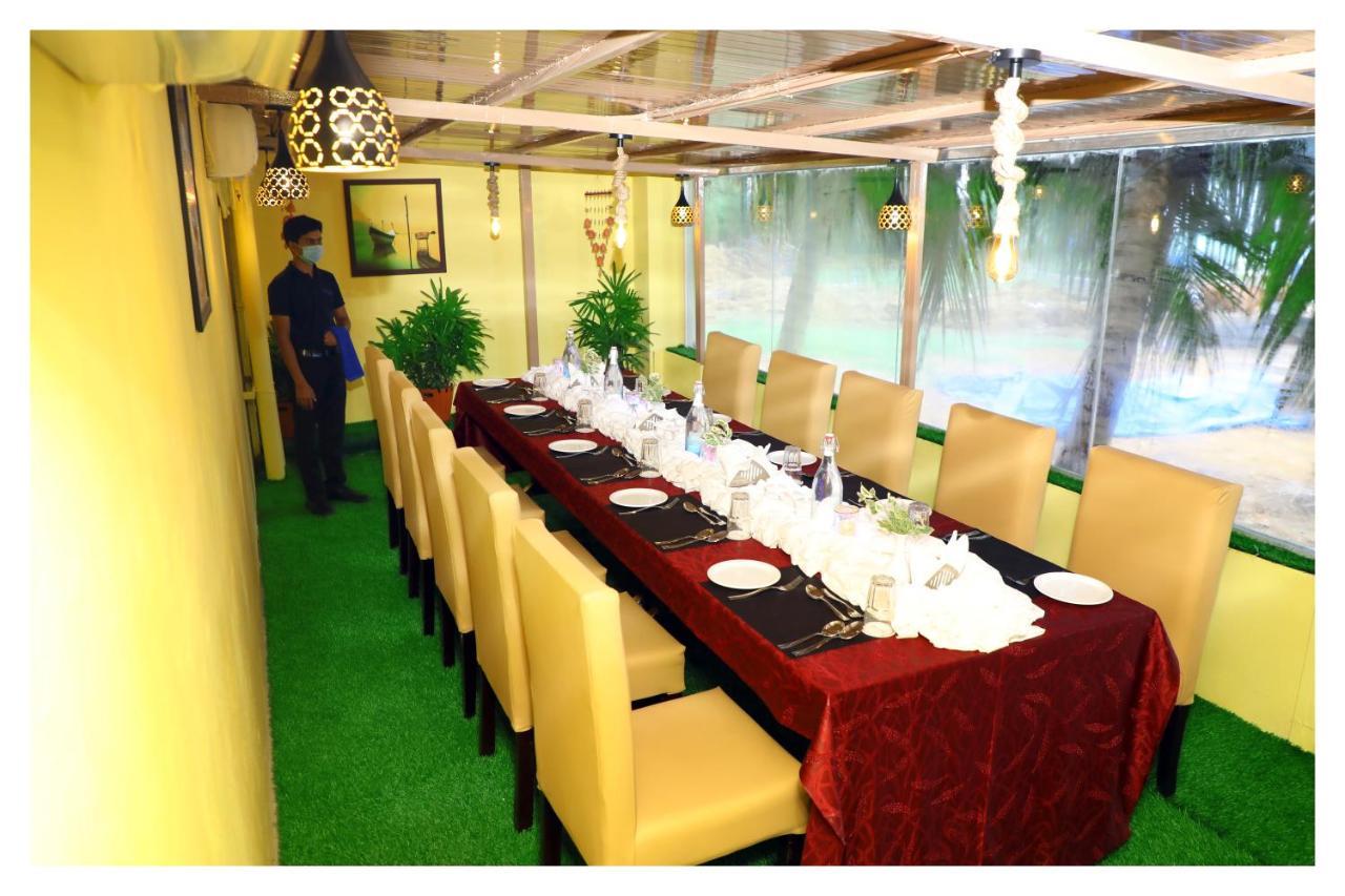 Clarks Inn Express ,Sirkazhi Bagian luar foto