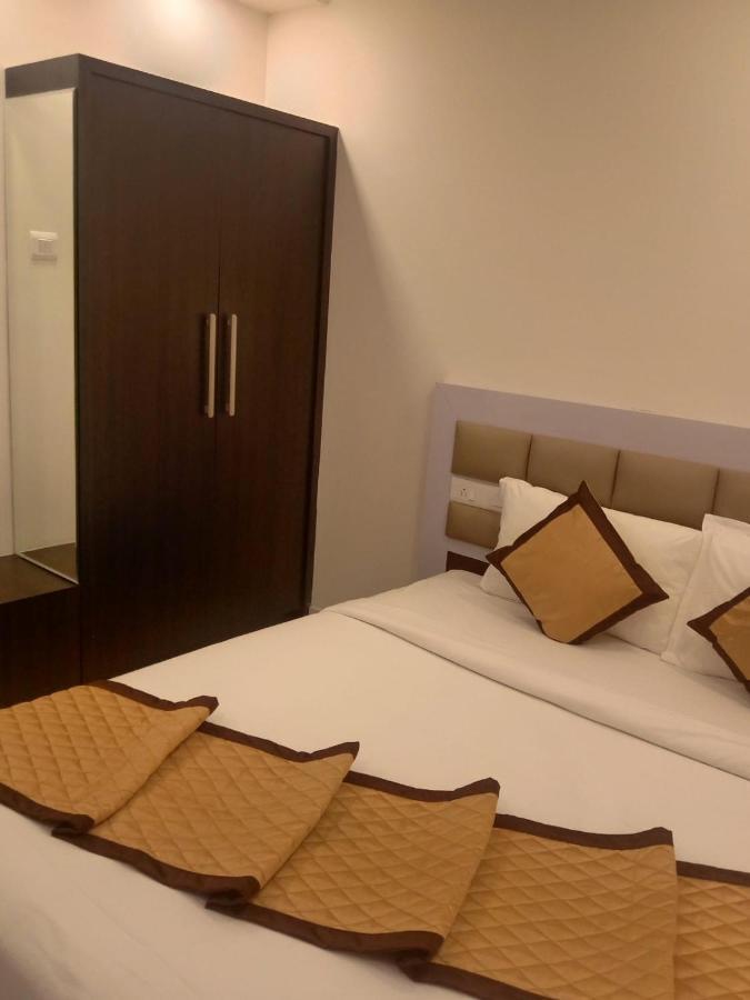 Clarks Inn Express ,Sirkazhi Bagian luar foto